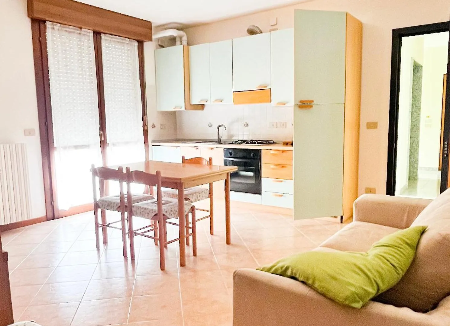Apartment Airone Mare-Olimpia- Pochi Passi Dal Mare, Posto Spiaggia Lido di Jesolo